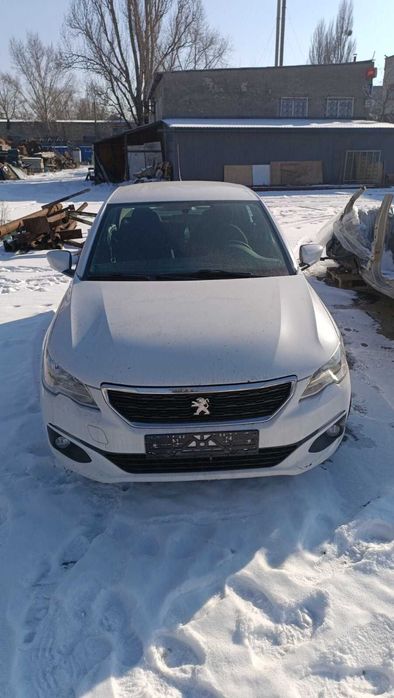 Разборка Пежо 301