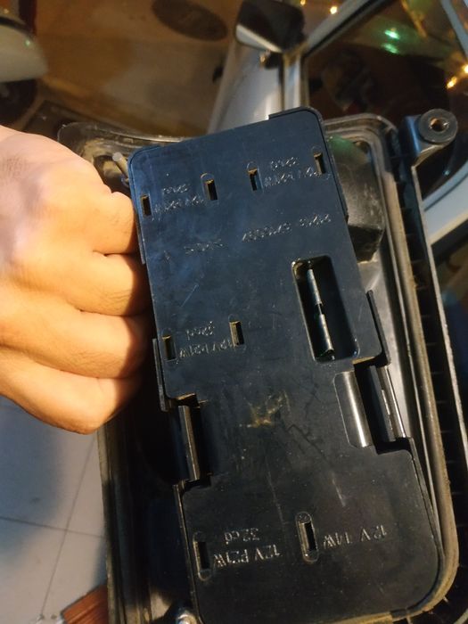 Farolins traseiros Lada Niva