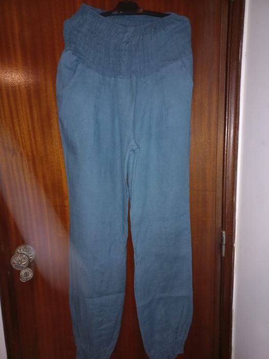 Calças largas de senhora