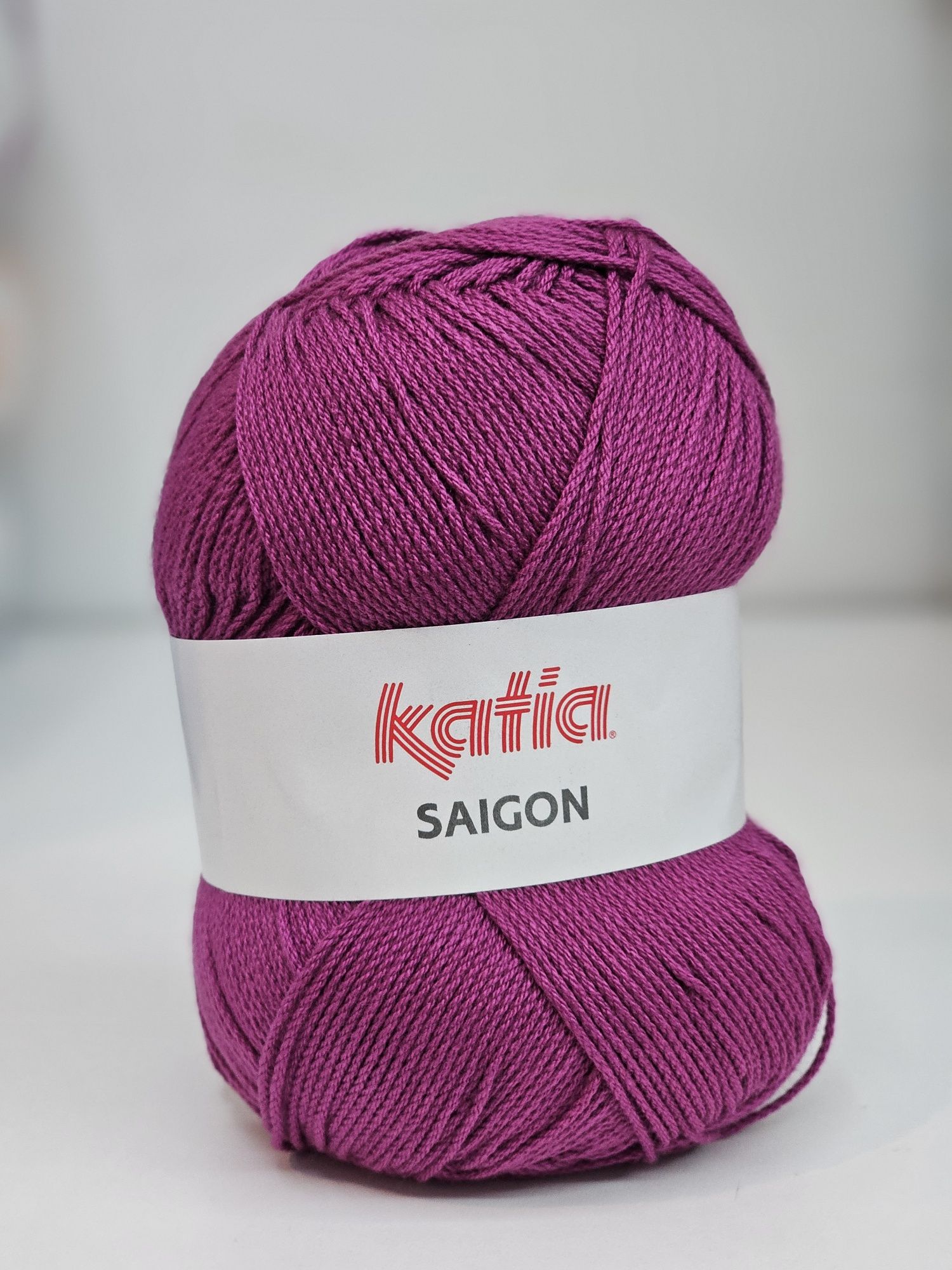 Fios Katia pata crochet e tricot