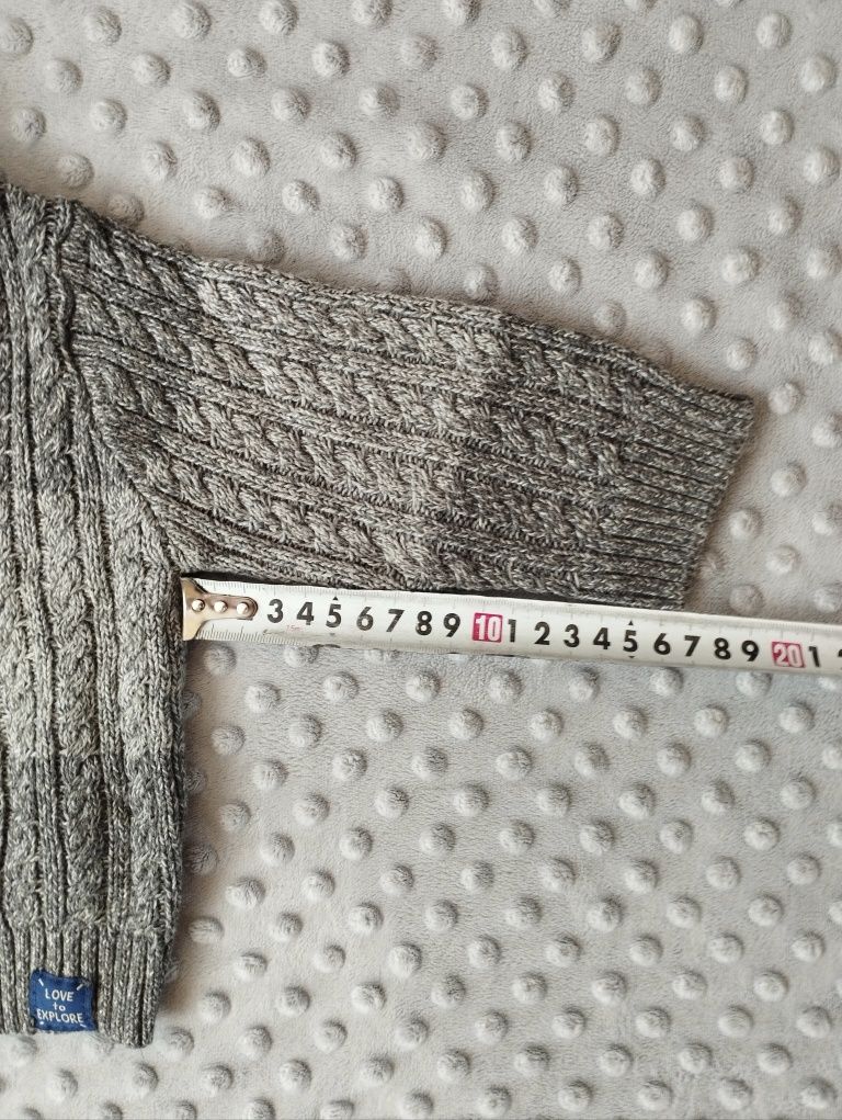 Elegancki, rozpinany sweterek chłopięcy r 68