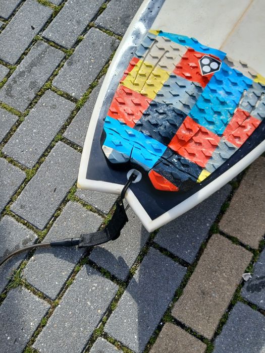 Surfboard Fish Tail 5'9 JS Industries