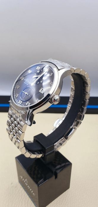 Atlantic Worldmaster Regulator Automatic na bransolecie - 42 mm  Swiss