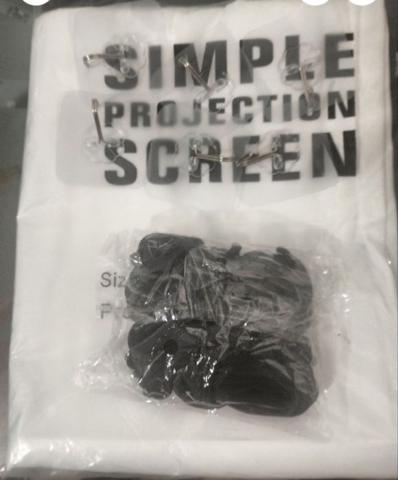 Проэктор 2025 на 13 андроїді 16 GB пам'яті і 2 ОЗУ