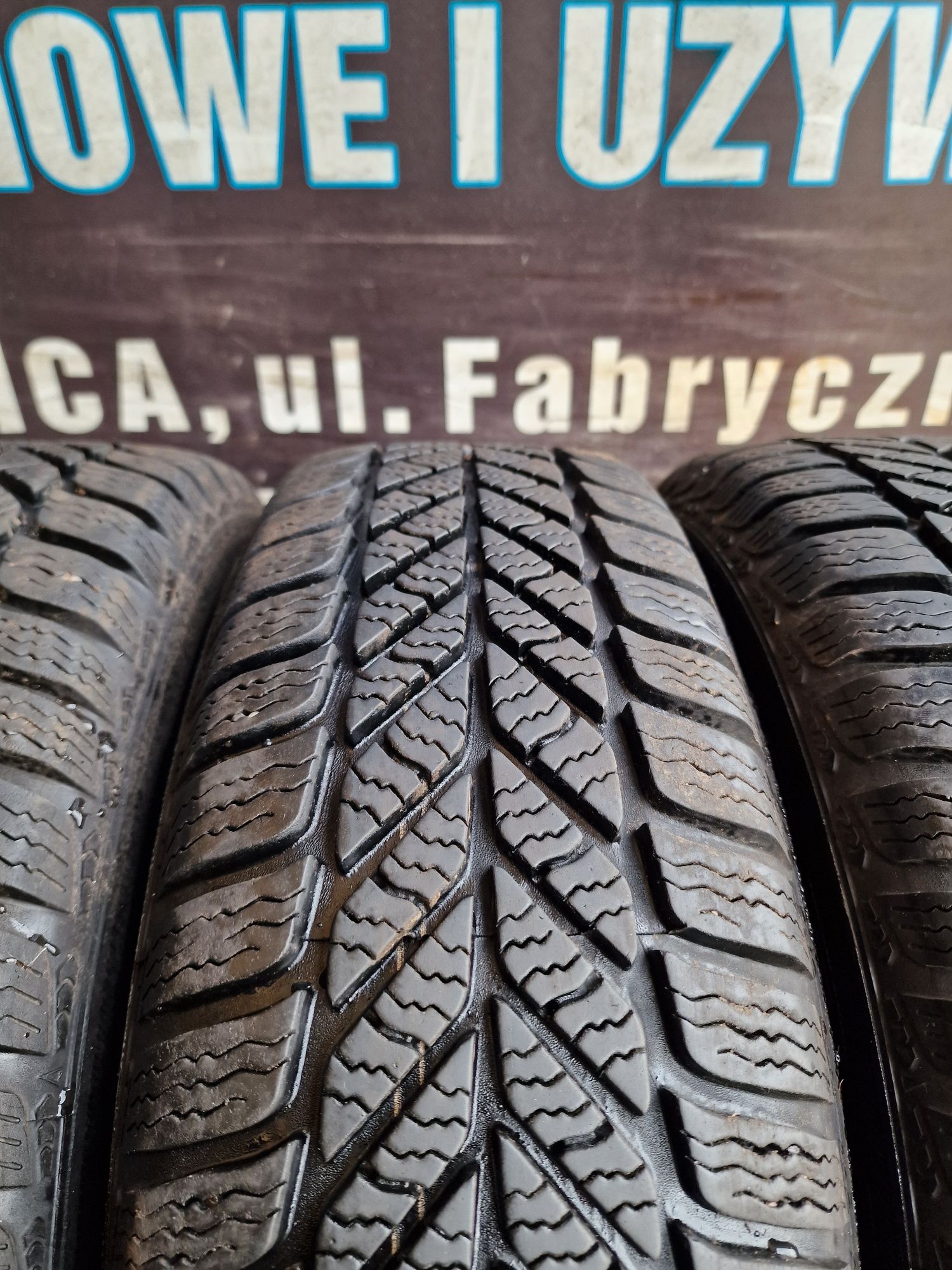 Opony zimowe 175/70/13 Dębica Komplet 7.5mm