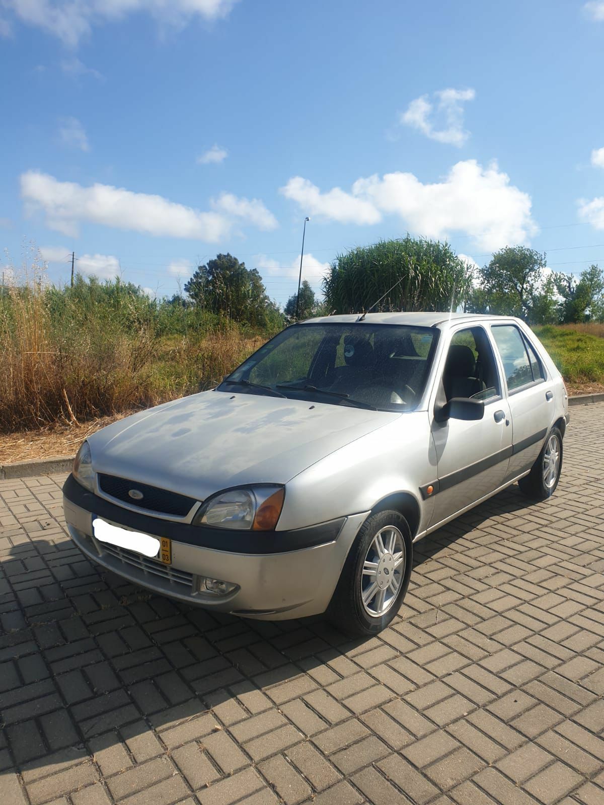 Ford fiest 1.25 GPL 2001