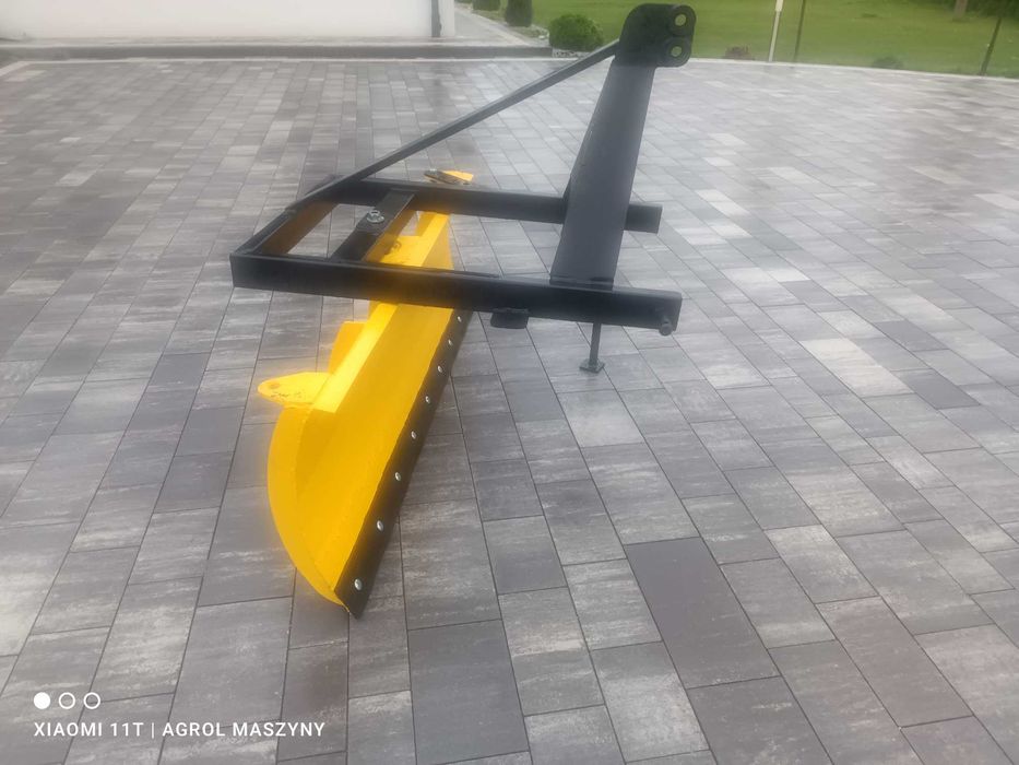Pług Śnieżny do Małych Traktorków Mocowanie na TUZ 1,6M