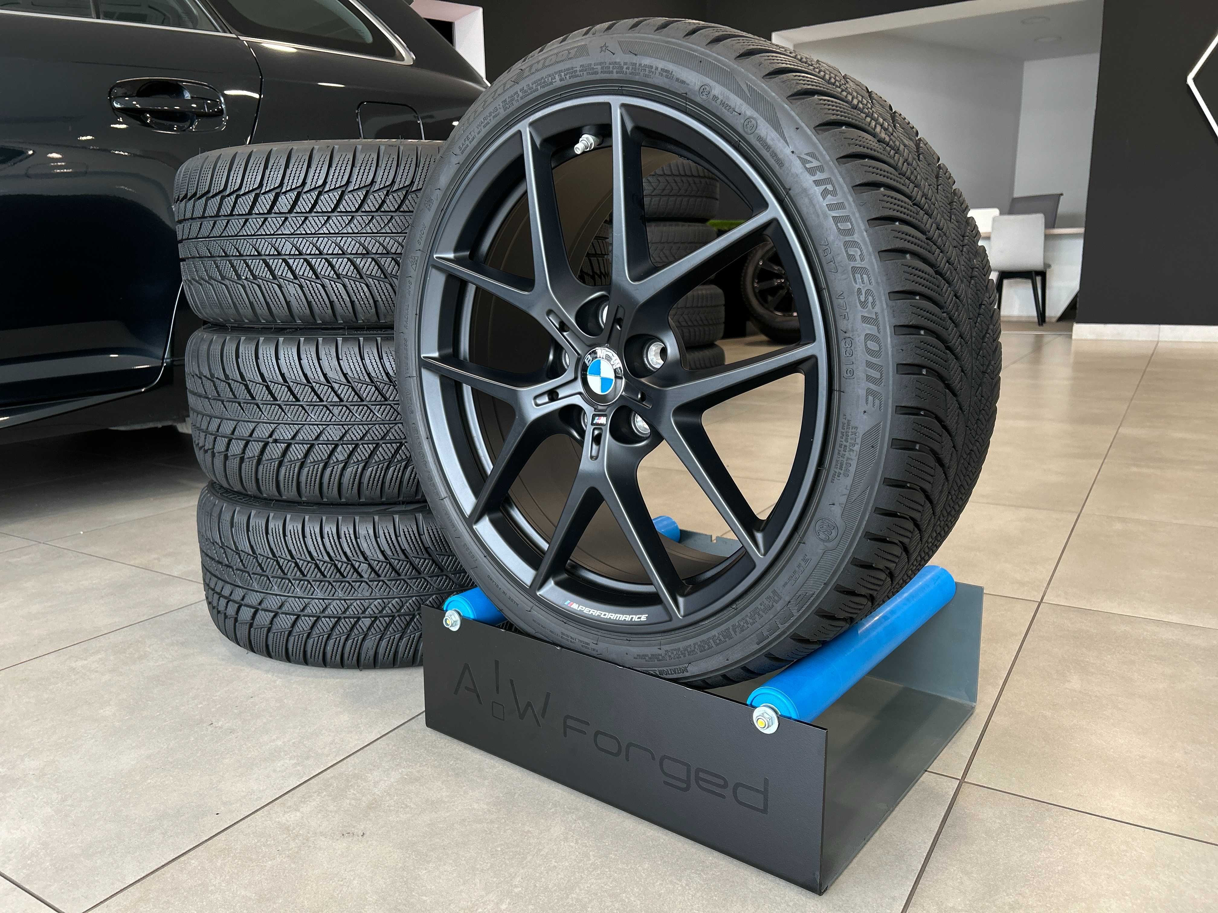 Całe koła Felgi FELGI BMW 1 M1 F40 M-PAKIET  225/40R18 ZIMA