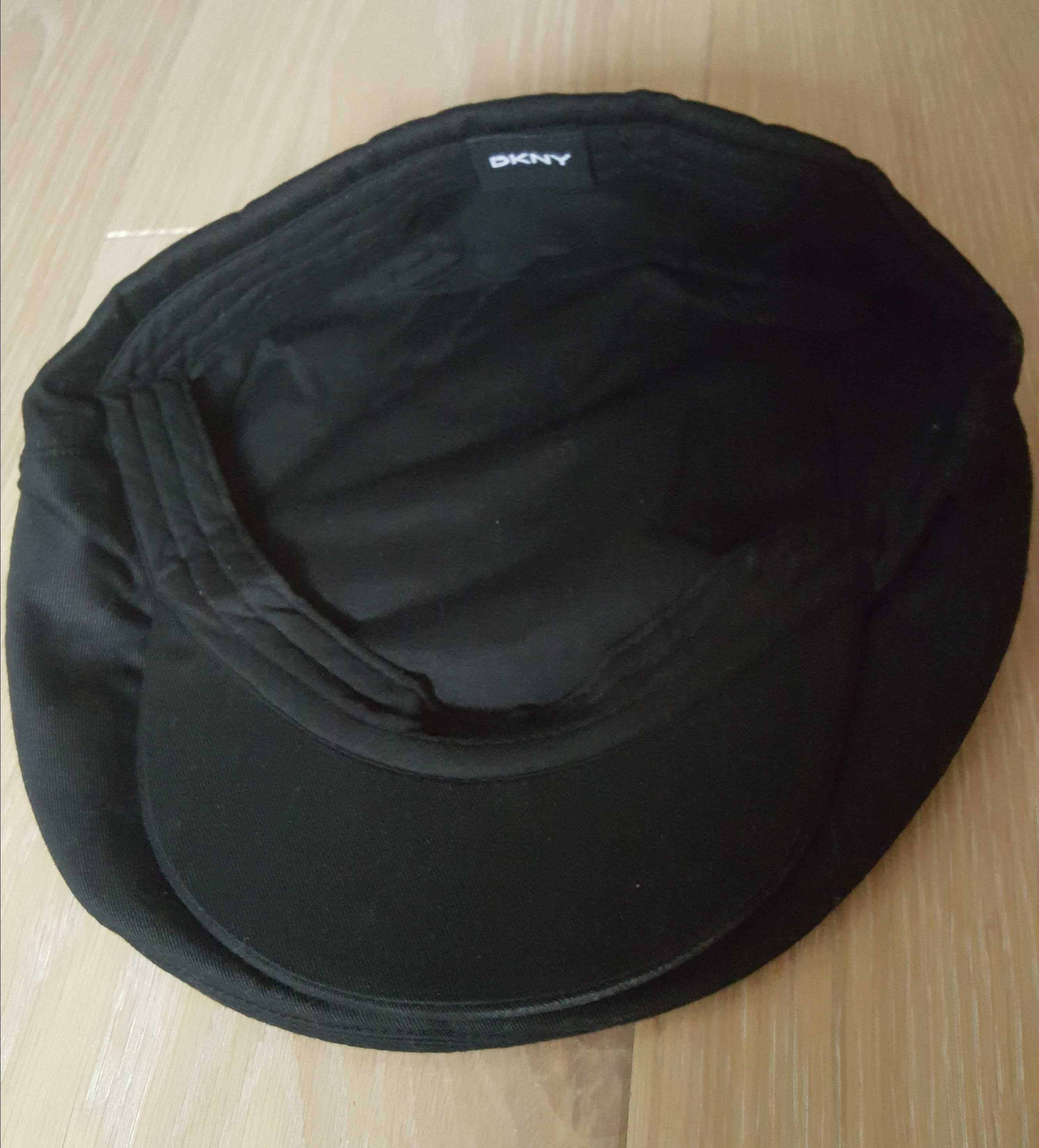 DKNY Donna Karan czapka z daszkiem kaszkiet czarny
