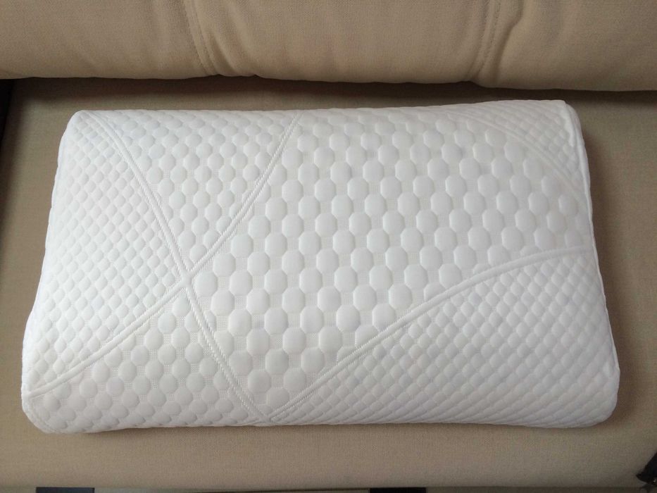 Ортопедична подушка з натурального латексу  60*38