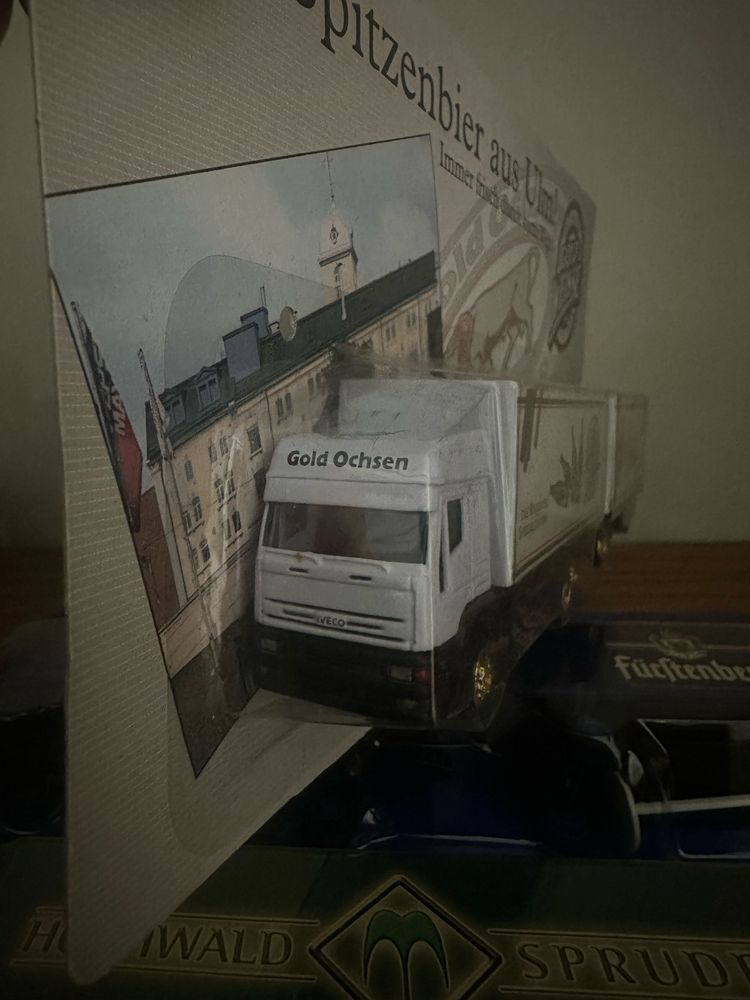 Camiões miniatura novos