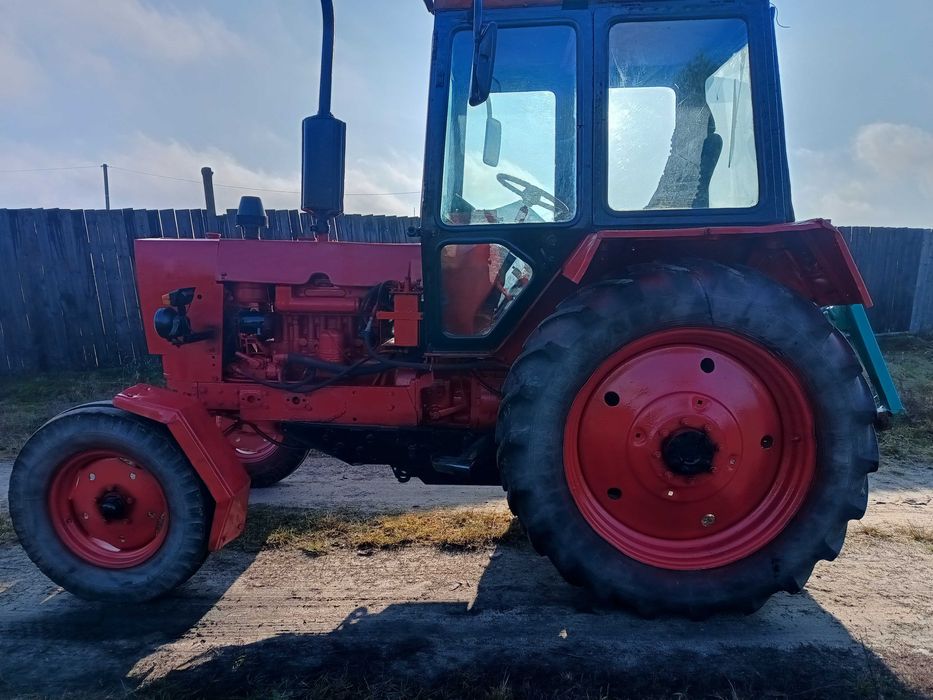 Продам трактор юмз