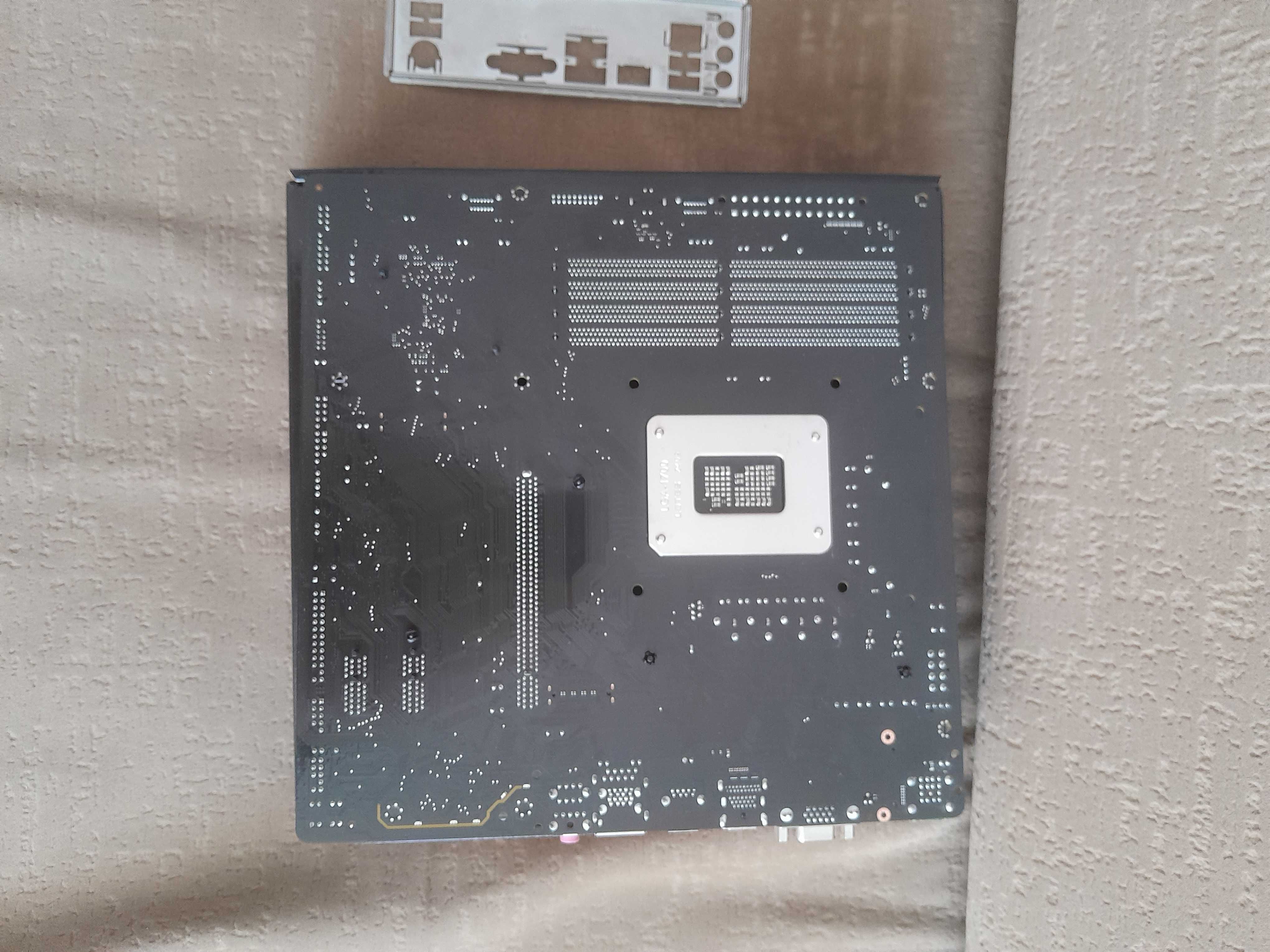 материнская плата gigabyte b760m d3hp ddr4