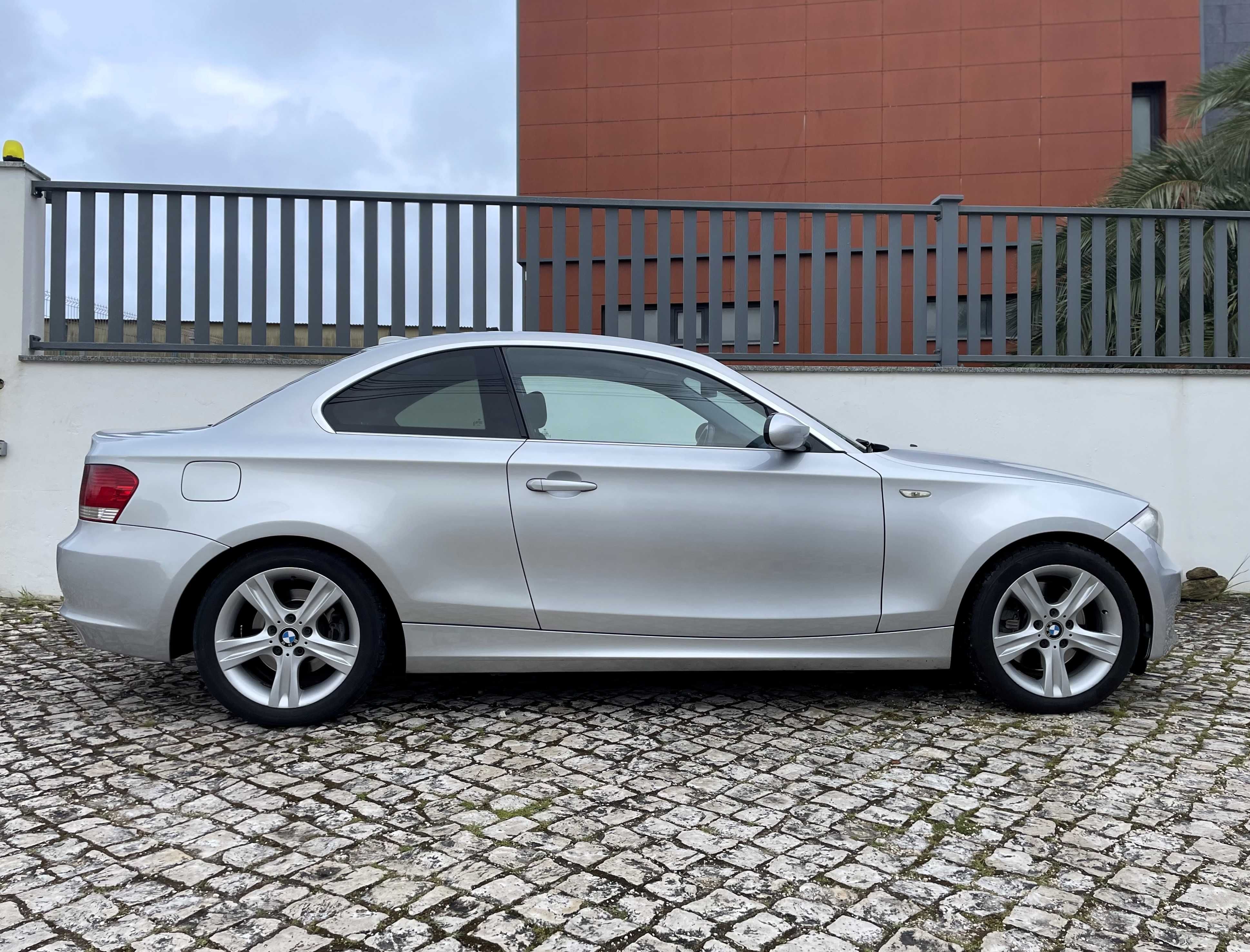 BMW 123d Coupé - 2009 Nacional