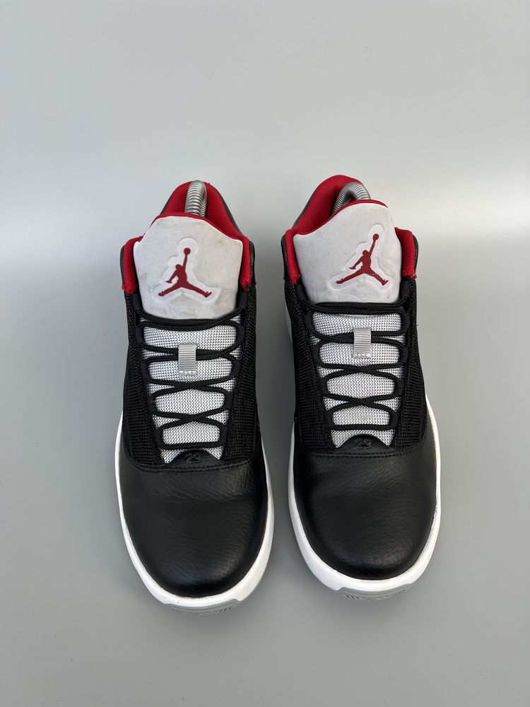Оригінальні Кросівки Nike Air Jordan Max Aura 2 шкіра 40.5р.25.5см.