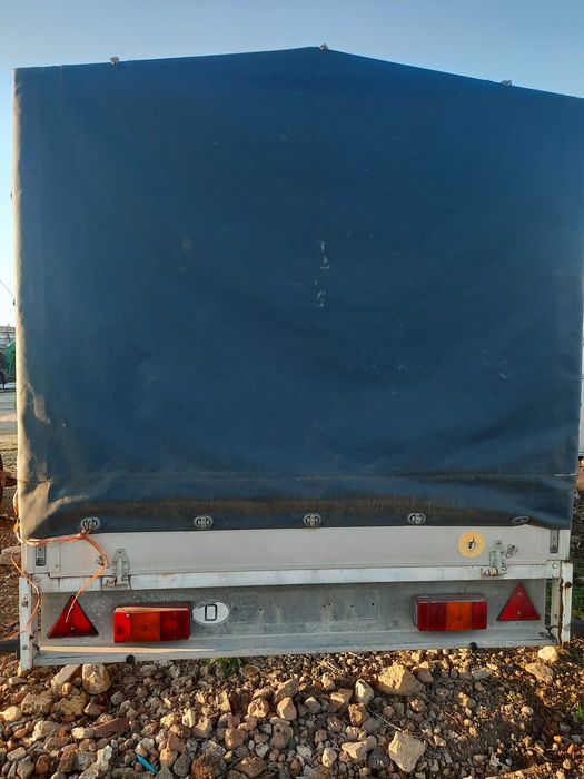 Преміум-причіп 4.2 м – німецька якість для ваших перевезень!