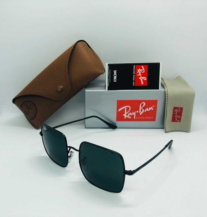 Солнцезащитные очки Ray Ban Square 1971 Black-Black 54мм стекло