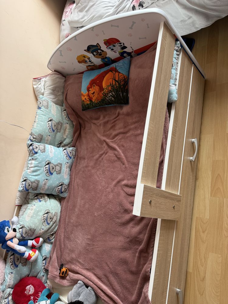 Dziecięce łóżko