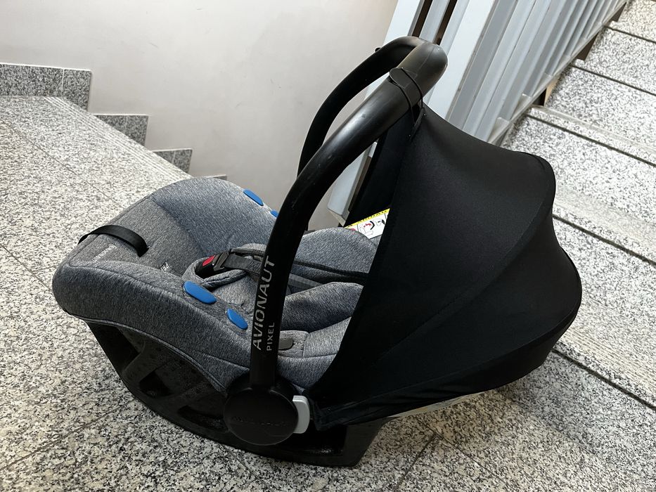 Avionaut pixel fotelik samochodowy, GRATIS dwa zestawy adapterów