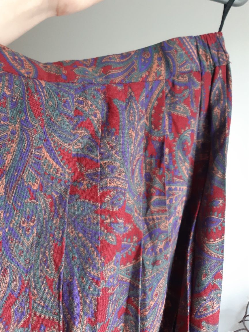 Piękna plisowana spódnica fiolet bordo