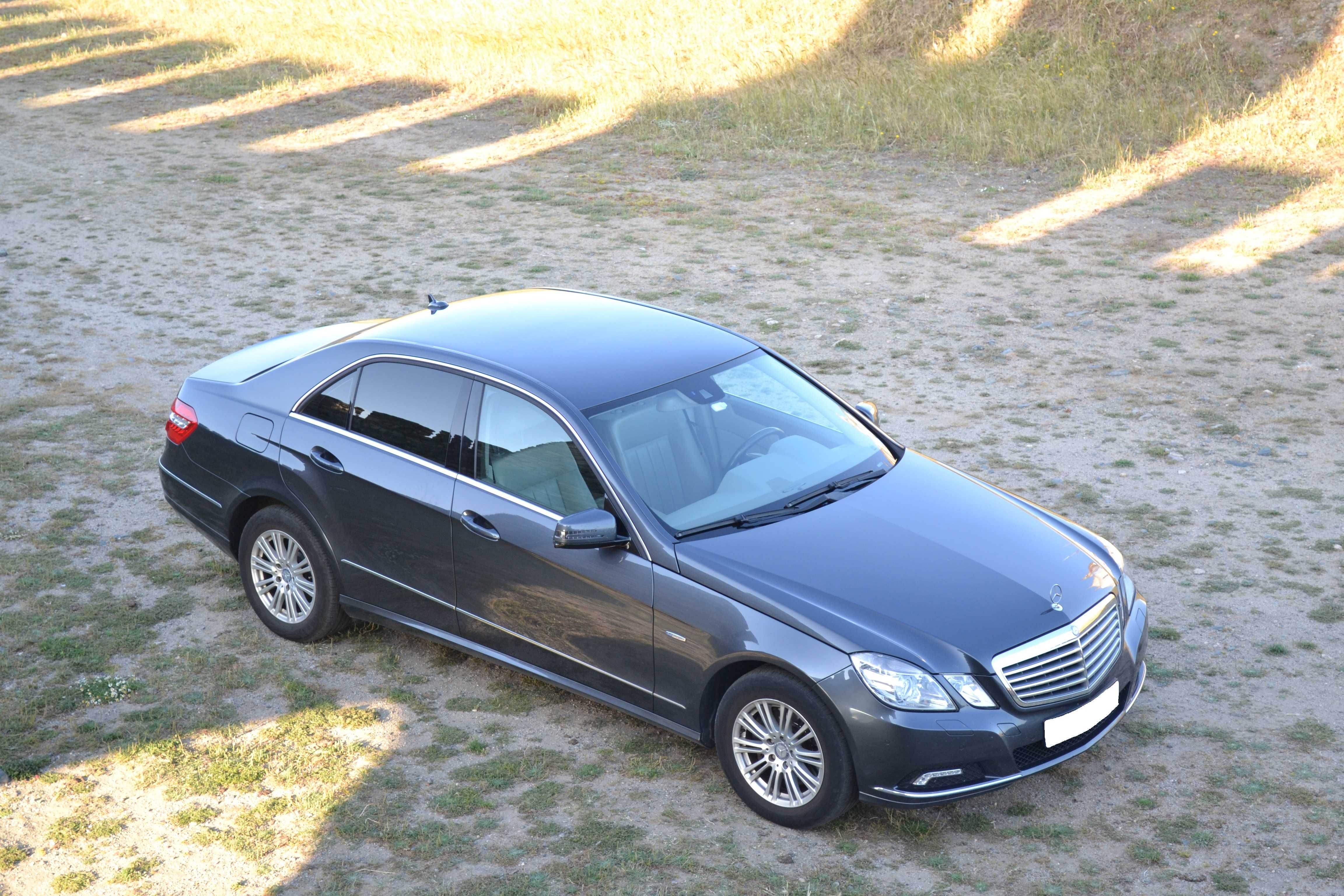 Mercedes E 250 - Único dono - Bancos aquecidos e ventilados