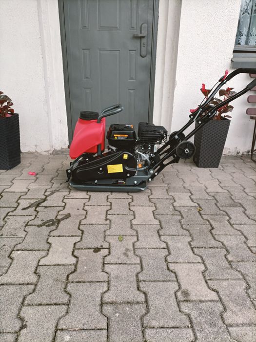 Wynajem zagęszczarek