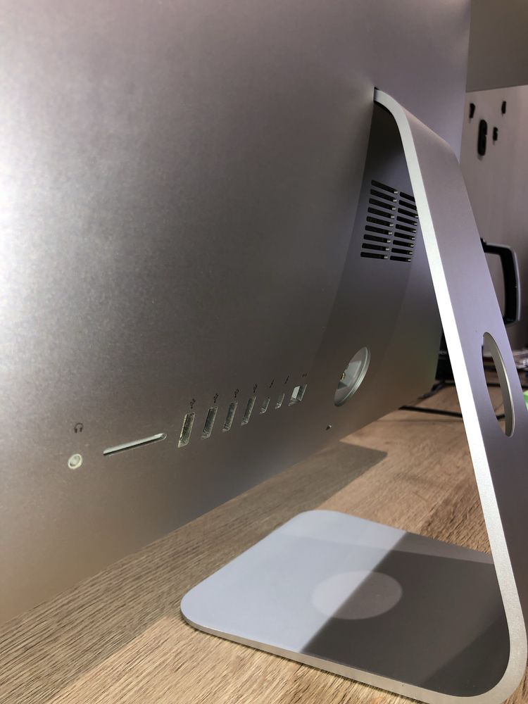 Моноблок Apple iMac 21.5” (Late 2012) Intel Core i5 (4 ядра, 2.9 GHz)
