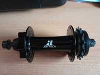 Piasta tylna JOYTECH 135x10 Singlespeed 32H czarna