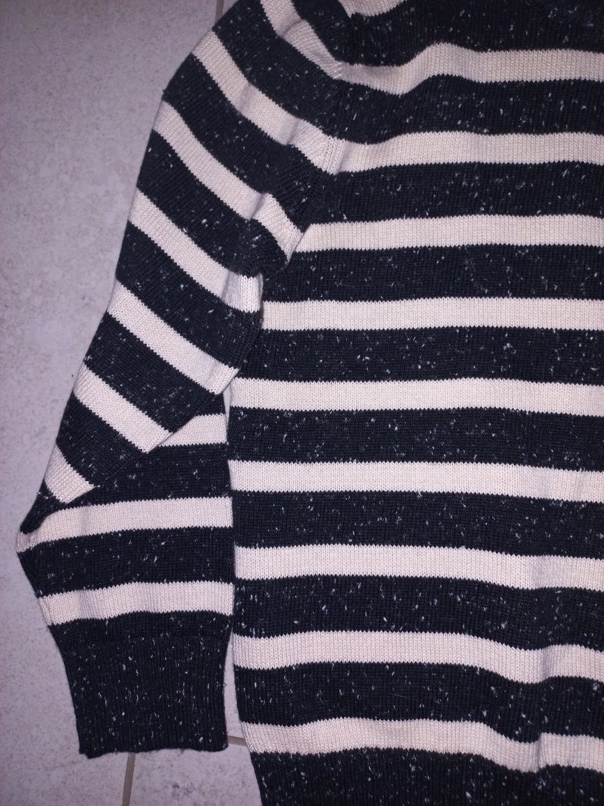 Nowy z metką bawełniany sweterek 110/116cm.