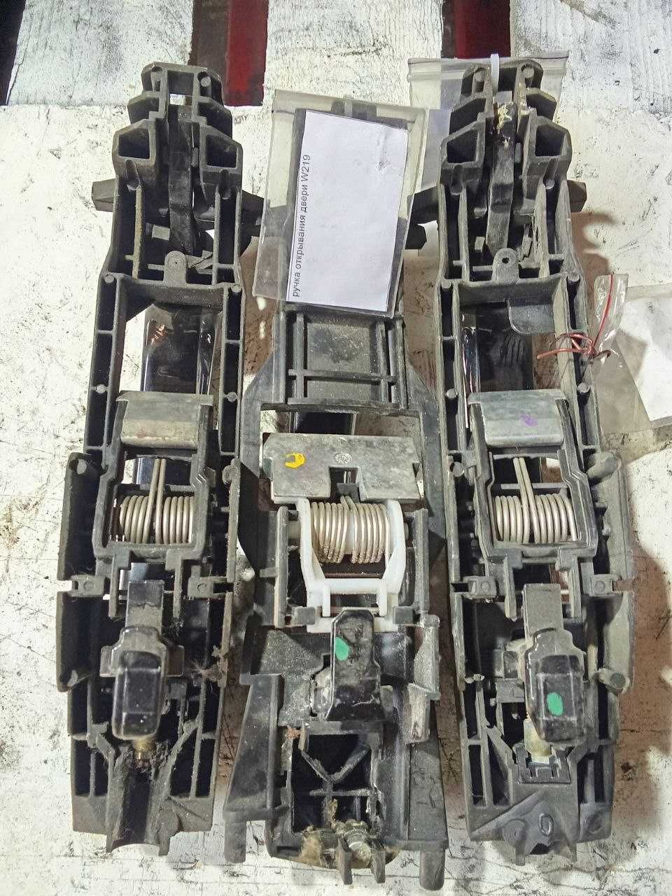 Ручка відкривання дверей Mercedes W219