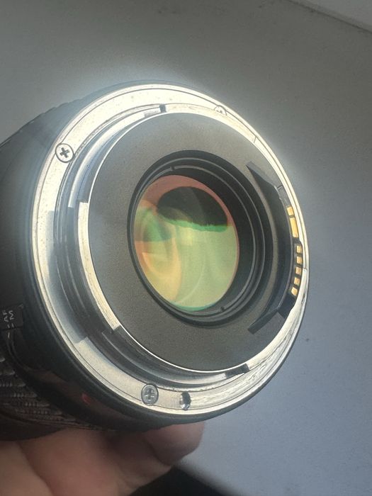 Продам Canon 28 1,8 usm