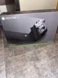 Xbox one x 1 tb como nova