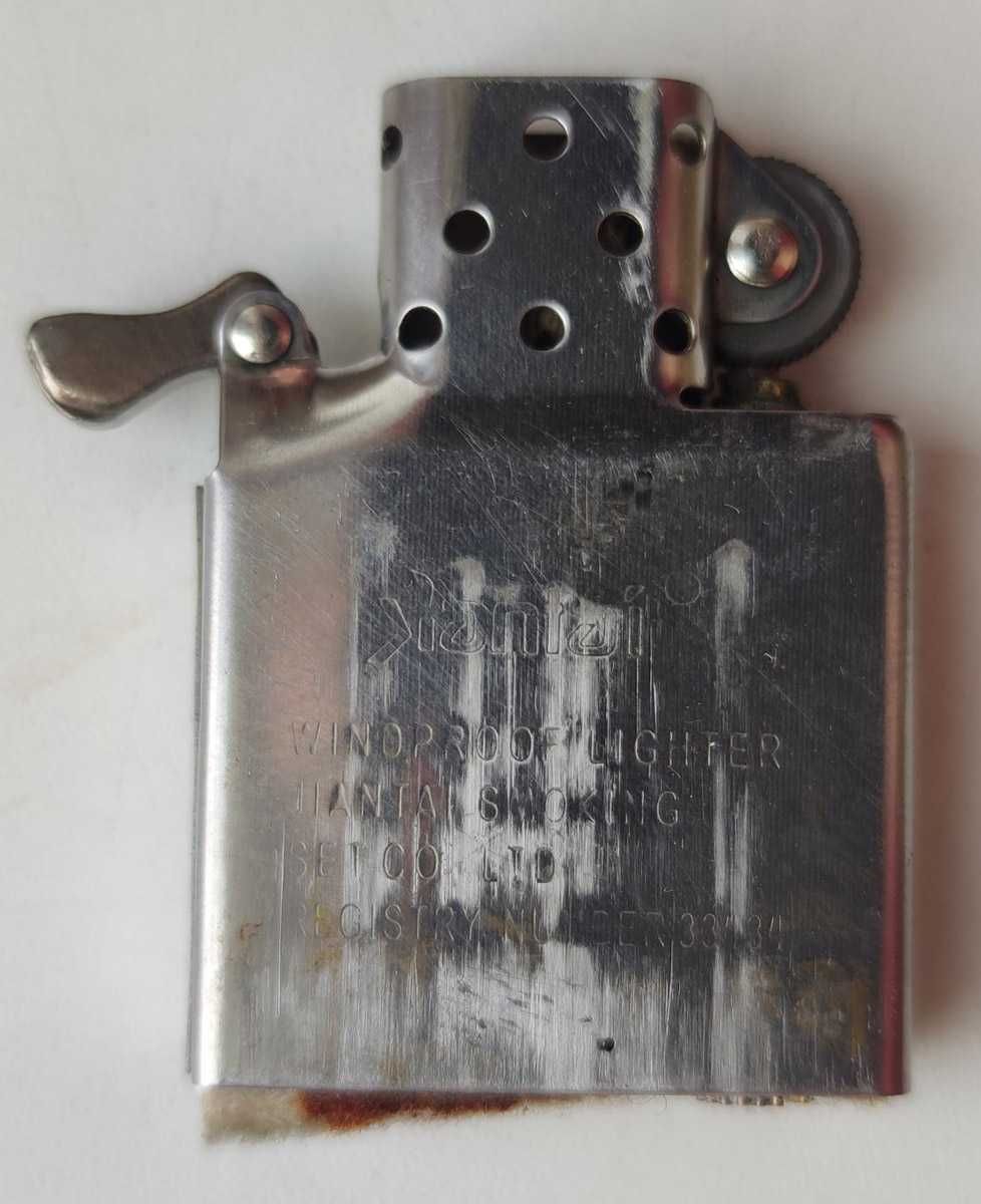 Зажигалка Zippo  с кожаным чехлом