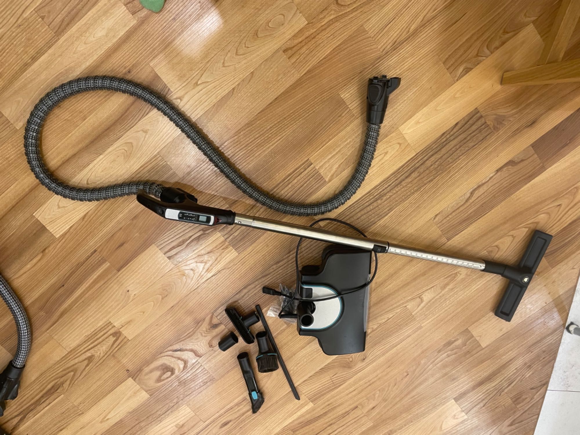 Robot czyszczący wielofunkcyjny ROBOCLEAN AURA SPLUS