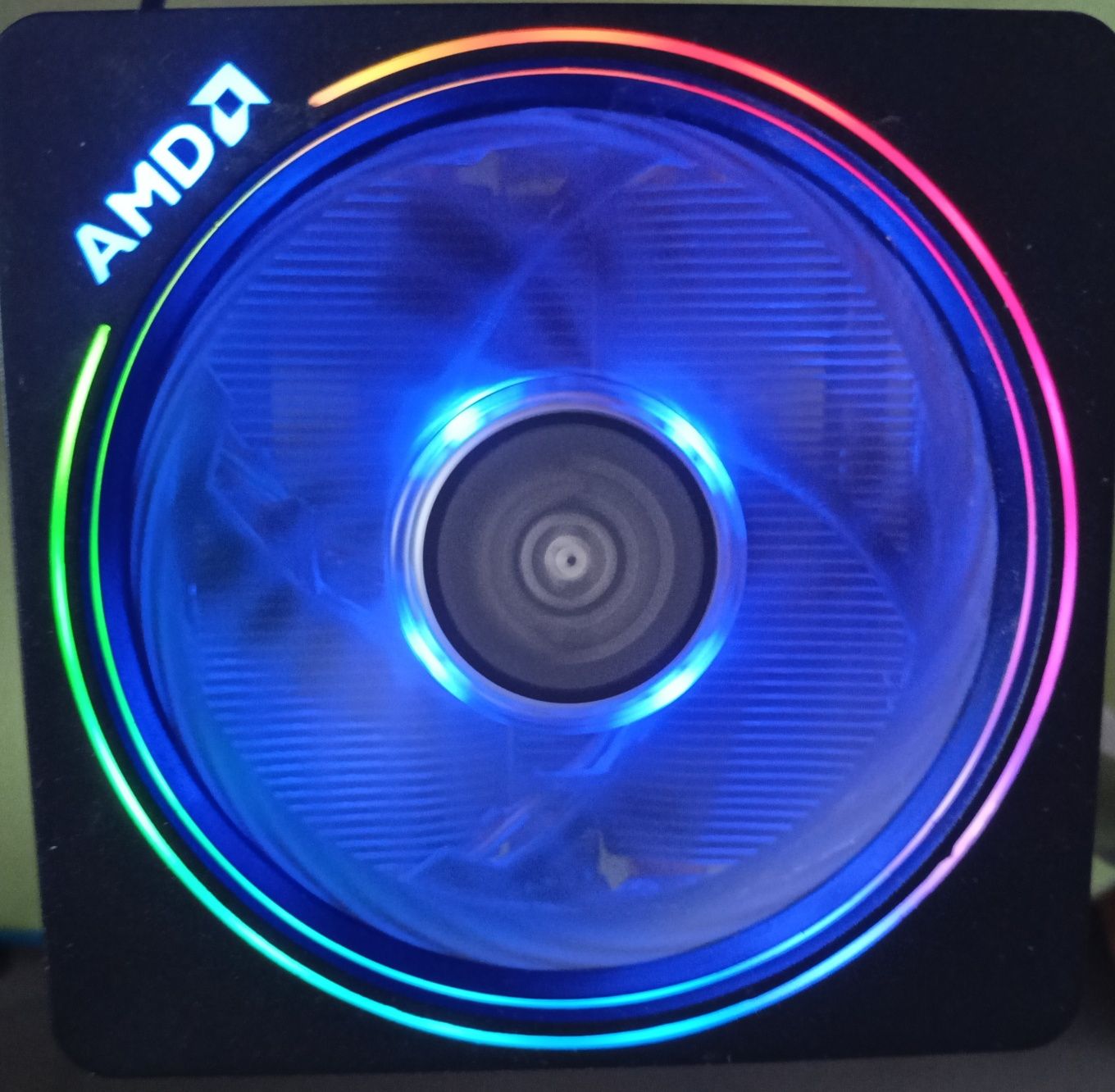 Ryzen 7 2700X Box RGB