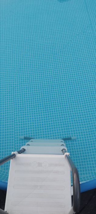 Бассейн Интекс 5.4 на 1.22 + песочный фильтр