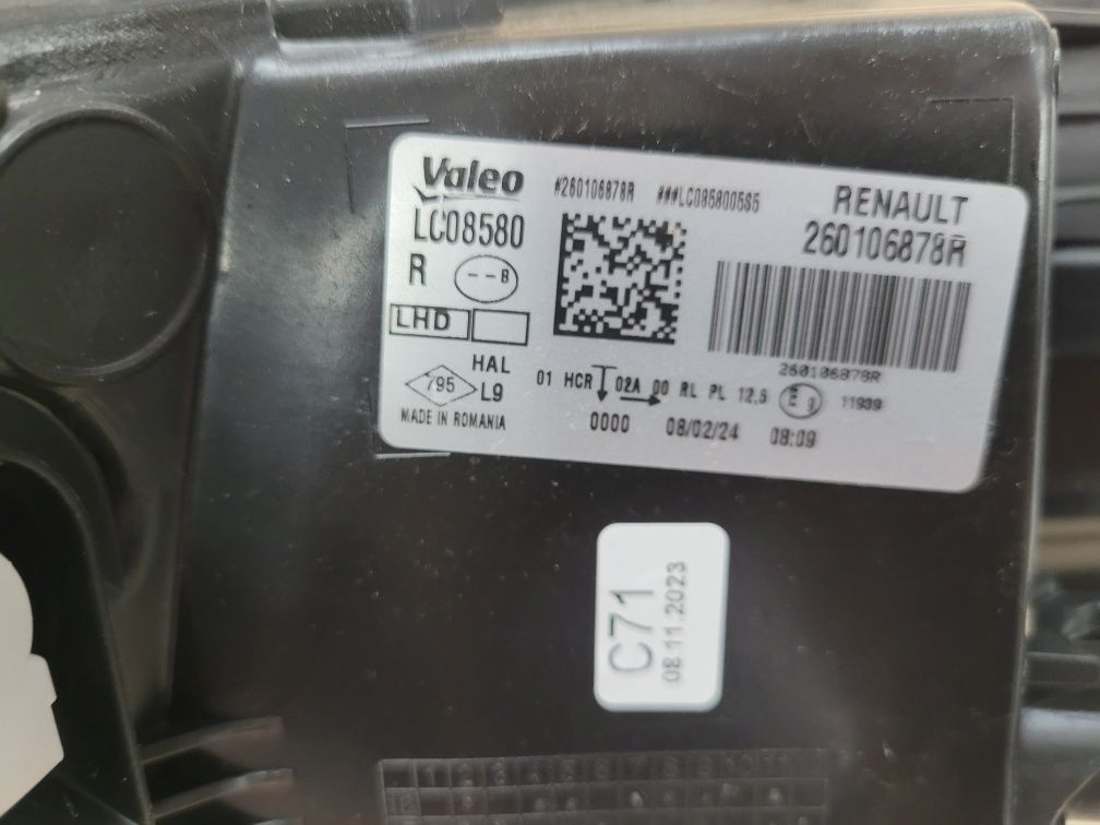 Renault Megane IV 4 lampa prawa
