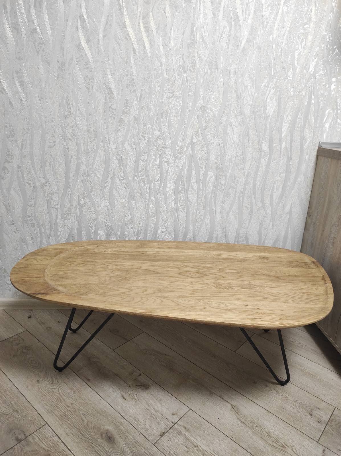Продам оригинальный и стильный буковый стол. Производство Польши.