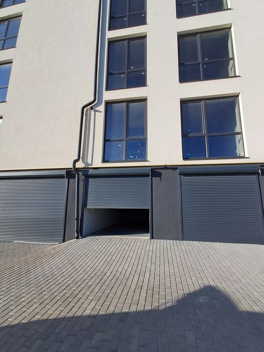 Здається гараж в оренду — Дружба