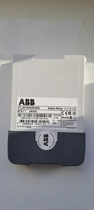 Przekaźnik bezpieczeństwa ABB NOWE
