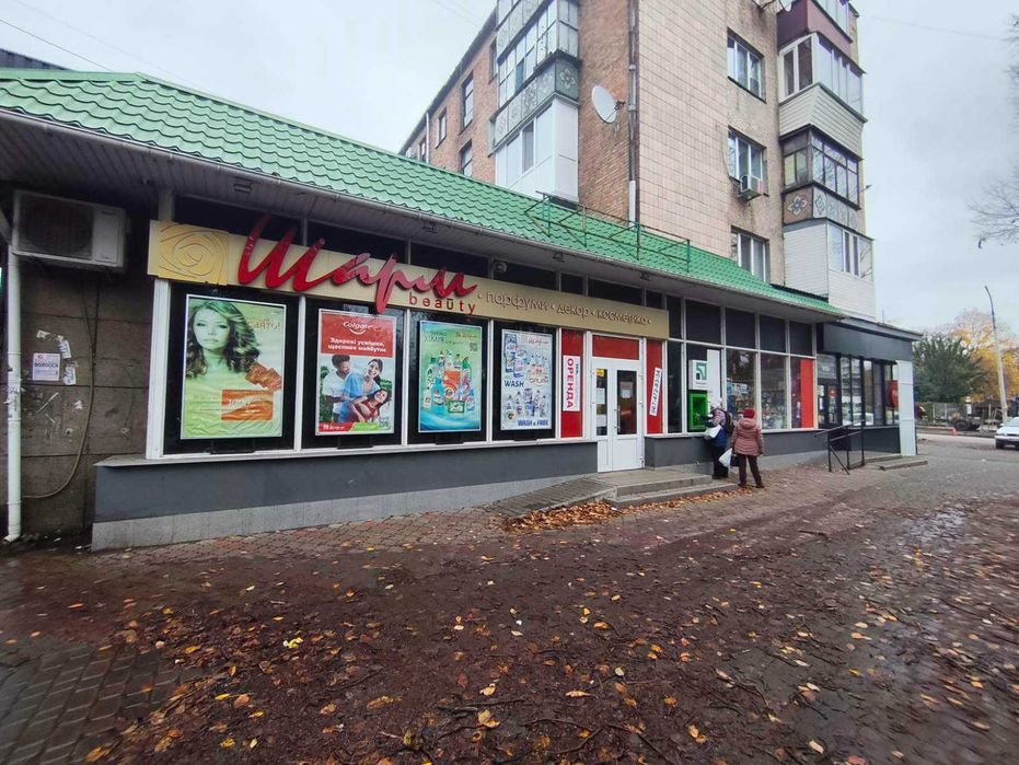 Без комісії . Оренда у дуже жвавому місці 101,3 кв