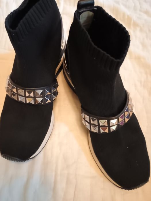 Лёгкие ботинки выше щиколотки, на мягкой резинке. Michael Kors. 38 р.