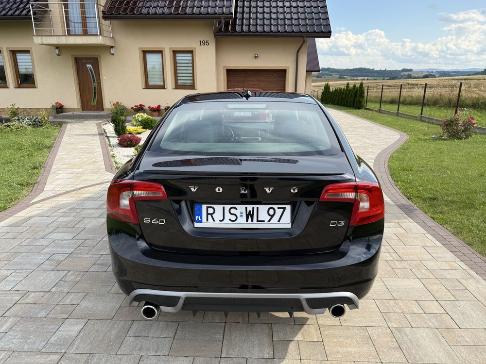 Volvo s60 D3 136km 2.0 2013 stan BdB r design