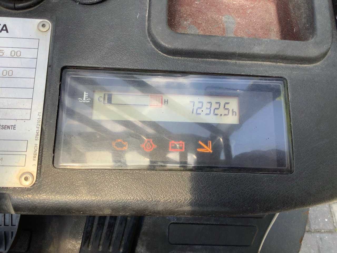 Gazowy wózek widłowy Toyota 8FG18, triplex, 4 sekcje, darmowa dostawa.