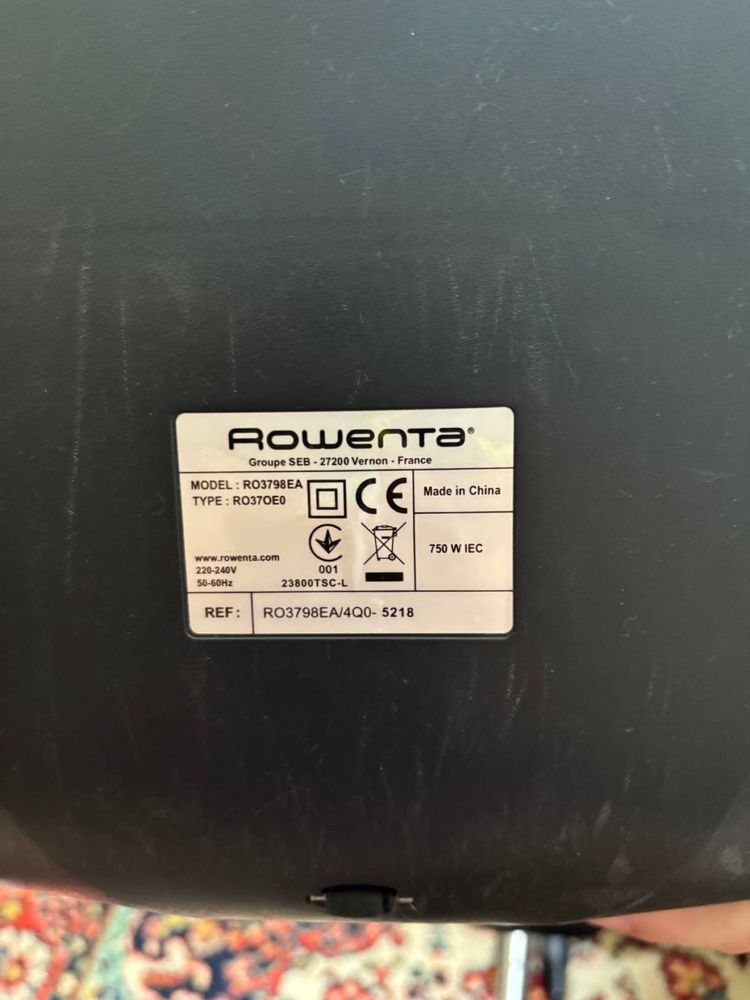 Пилосос без мішка Rowenta RO3798EA