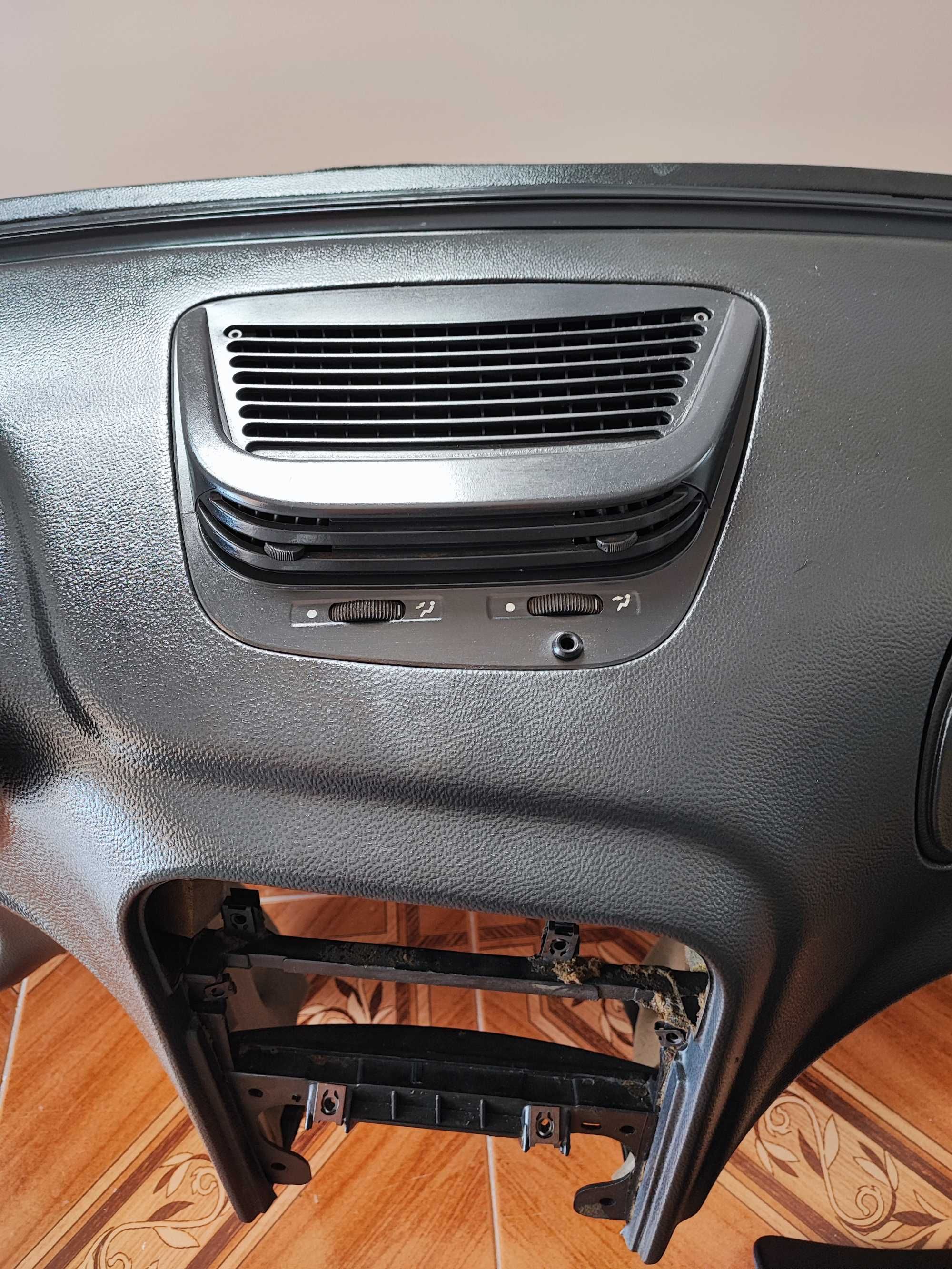 Alfa Romeo 156 tablier interior