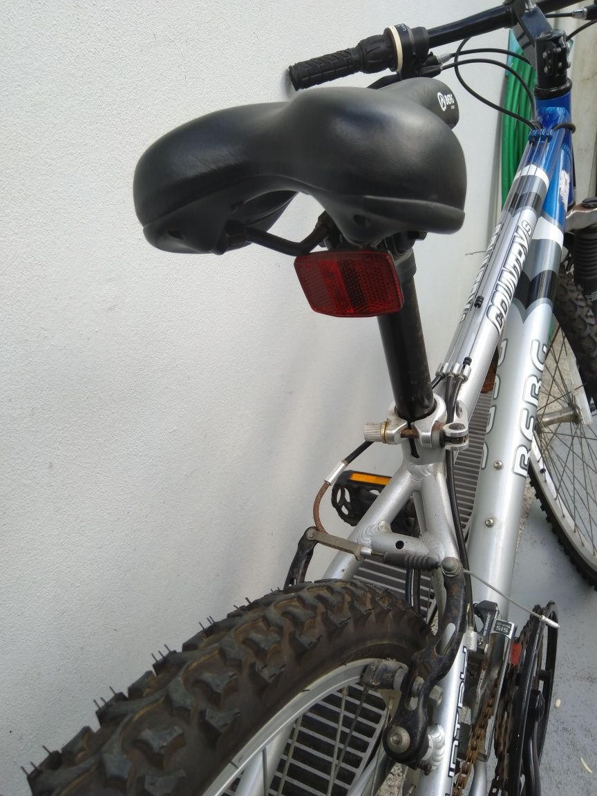 Bicicleta Berg Cross Country