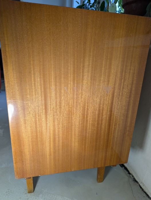 Komoda PRL Violetta jamnik wysoki połysk