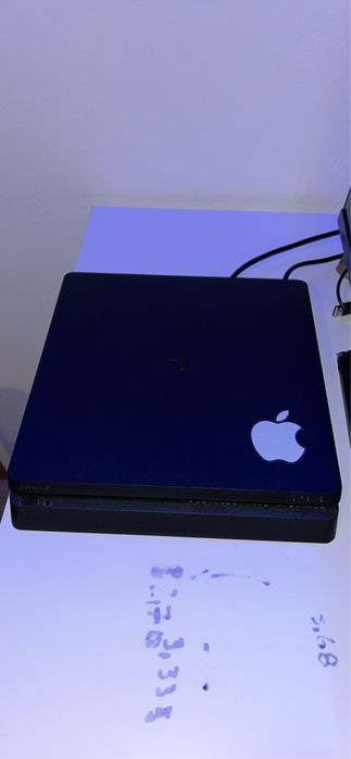 Vendo playstation 4