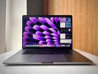 MacBook Pro 16'' 2019 (i9/32gb/1TB) A2141